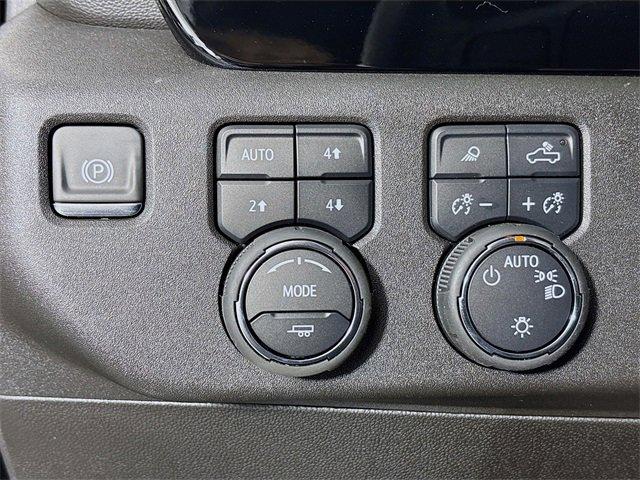 2025 Chevrolet Silverado 1500 Vehicle Photo in PUYALLUP, WA 98371-4149