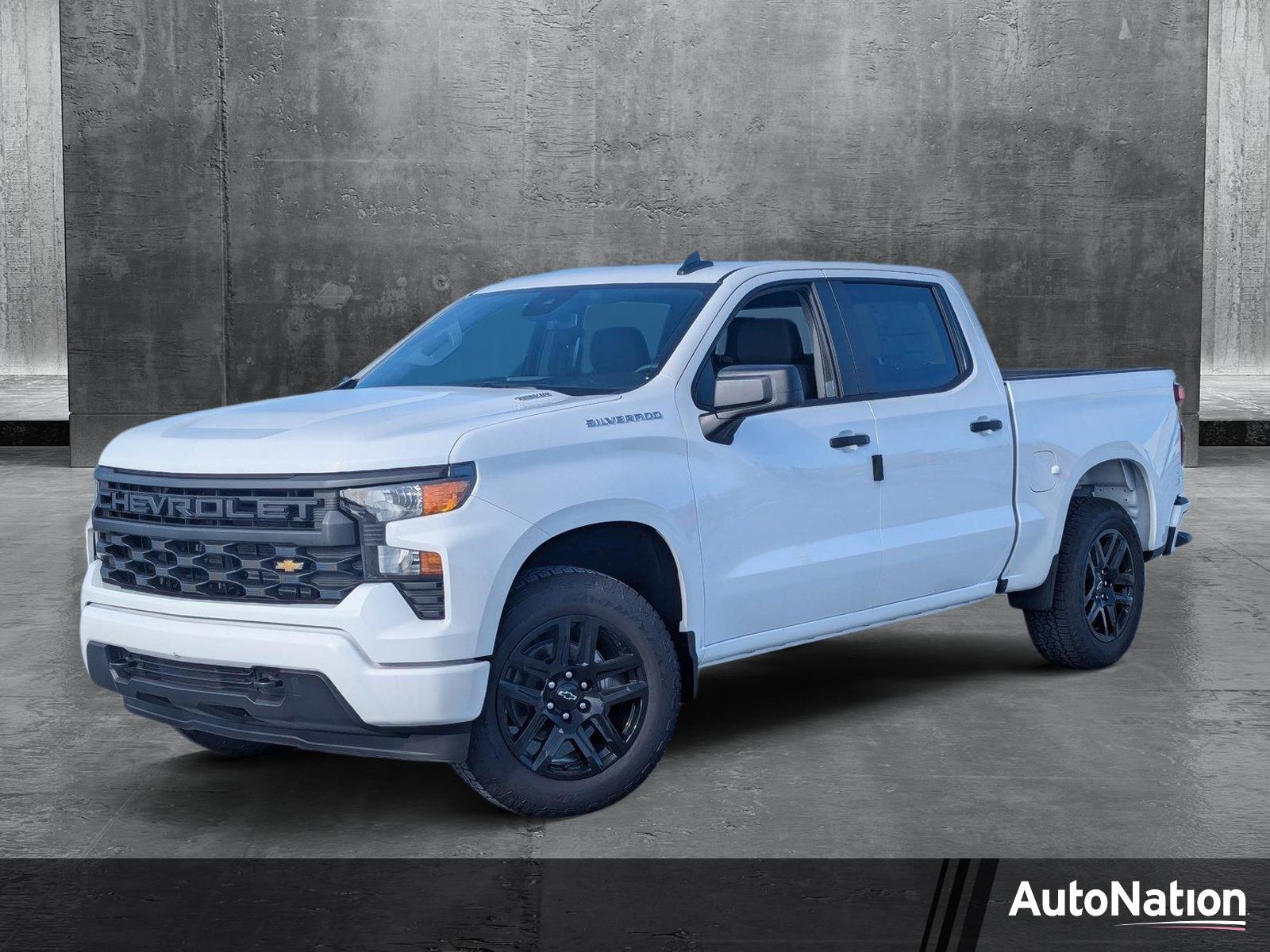 2025 Chevrolet Silverado 1500 Vehicle Photo in PEMBROKE PINES, FL 33024-6534