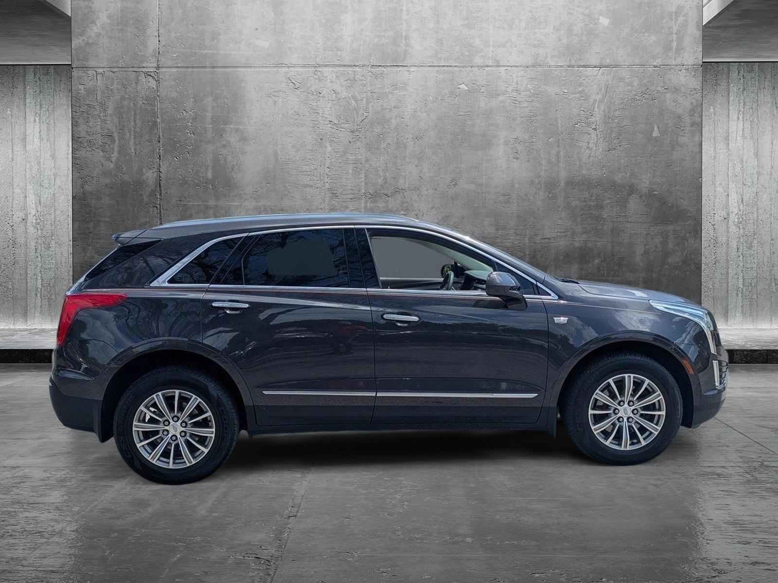 2017 Cadillac XT5 Vehicle Photo in GREENACRES, FL 33463-3207