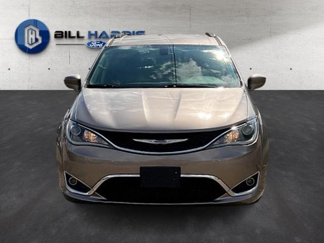 Used 2017 Chrysler Pacifica Touring-L with VIN 2C4RC1BG8HR809665 for sale in Ashland, OH