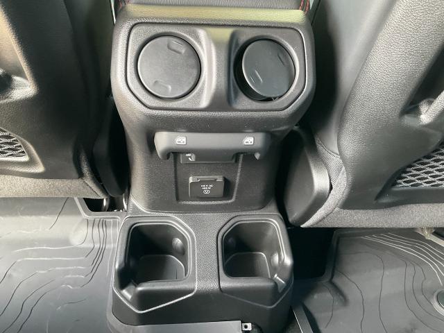 2025 Jeep Gladiator Vehicle Photo in Kaukauna, WI 54130