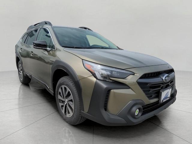 2025 Subaru Outback Vehicle Photo in Green Bay, WI 54304