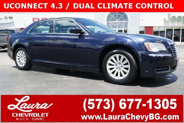 2012 Chrysler 300 Vehicle Photo in Sullivan, MO 63080