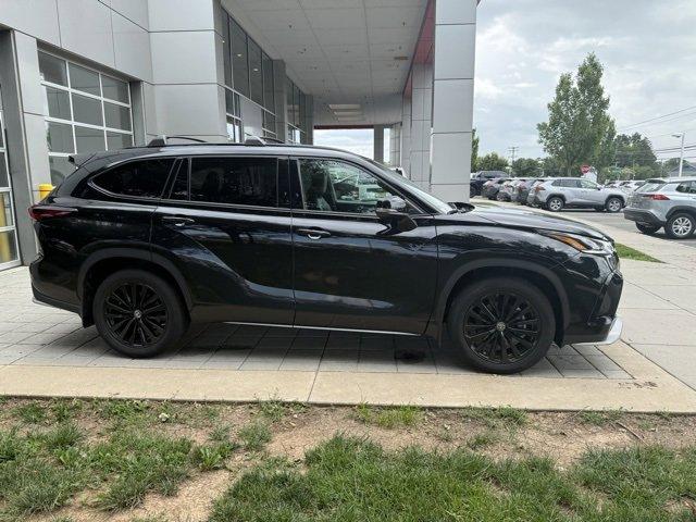 2024 Toyota Highlander Vehicle Photo in Flemington, NJ 08822