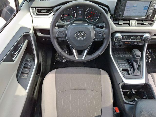 2022 Toyota RAV4 Vehicle Photo in WATERTOWN, CT 06795-3318