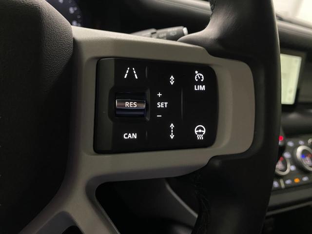 2024 Defender Vehicle Photo in Appleton, WI 54913