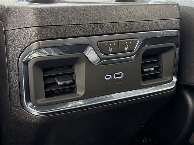 2025 Chevrolet Silverado 3500 HD Vehicle Photo in PUYALLUP, WA 98371-4149