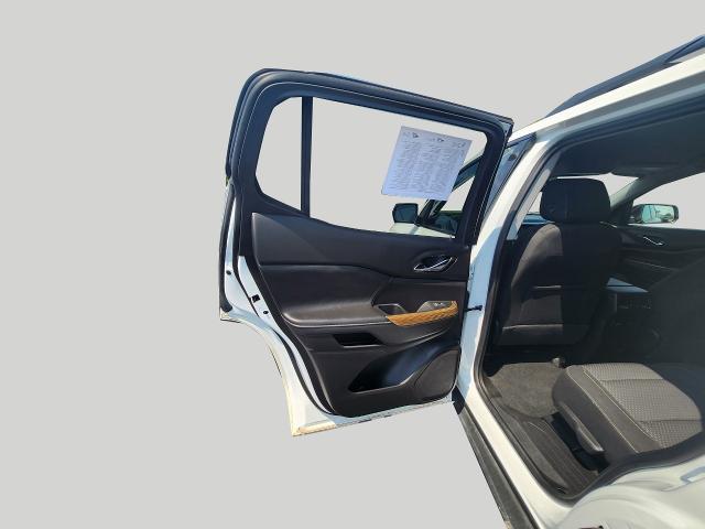 2023 GMC Acadia Vehicle Photo in MADISON, WI 53713-3220