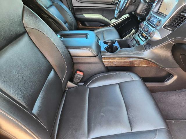 2019 Chevrolet Suburban Vehicle Photo in DENTON, TX 76210-9321