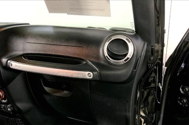 2016 Jeep Wrangler Unlimited Vehicle Photo in Lees Summit, MO 64086