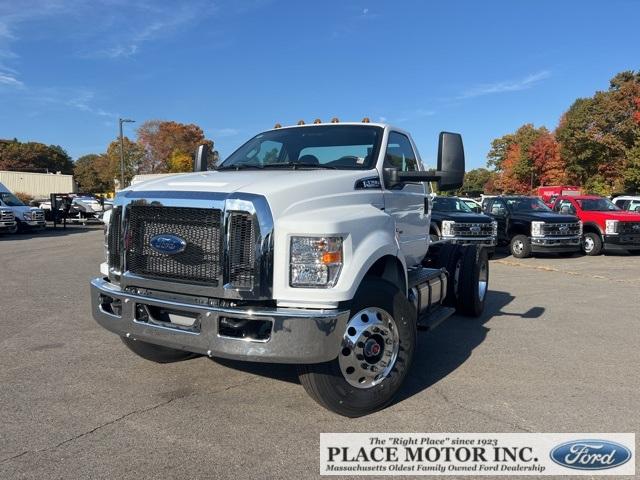 2025 Ford F-750SD Vehicle Photo in Webster, MA 01570-1415