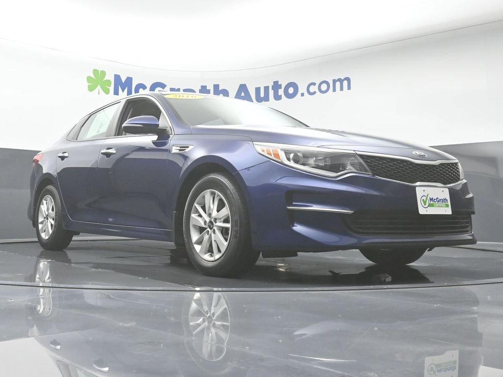 2016 Kia Optima Vehicle Photo in Marion, IA 52302