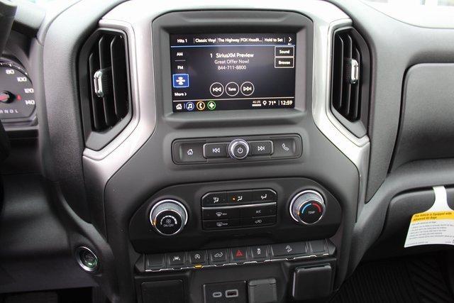 2024 Chevrolet Silverado 1500 Vehicle Photo in SAINT CLAIRSVILLE, OH 43950-8512