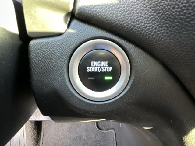 2020 Chevrolet Equinox Vehicle Photo in PITTSBURGH, PA 15226-1209