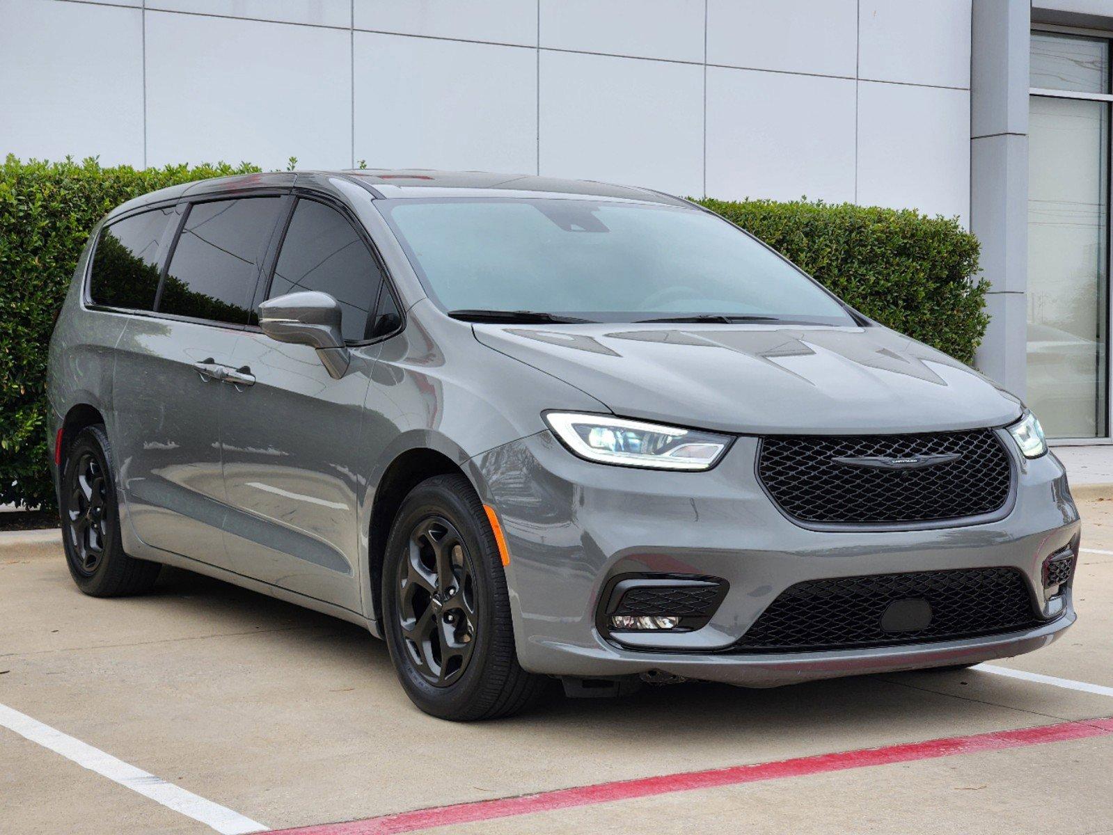 2022 Chrysler Pacifica Vehicle Photo in MCKINNEY, TX 75070