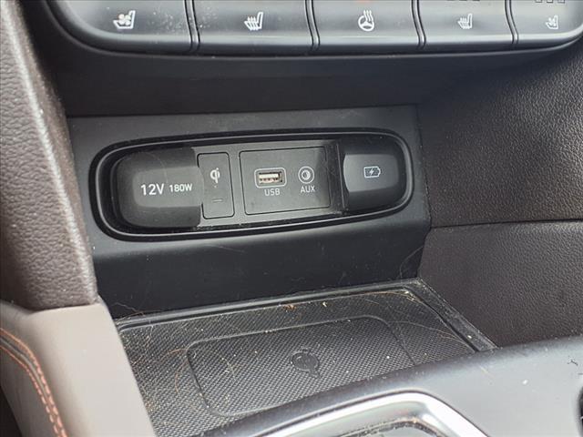 2019 Hyundai SANTA FE Vehicle Photo in Peoria, IL 61615