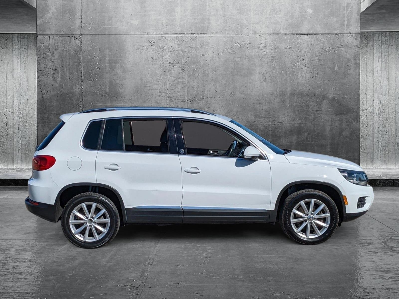 2017 Volkswagen Tiguan Vehicle Photo in ORLANDO, FL 32808-7998