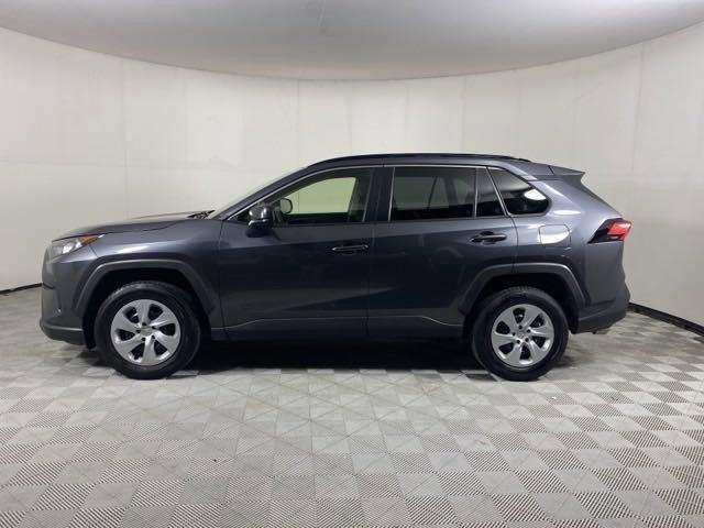 2020 Toyota RAV4 Vehicle Photo in MEDINA, OH 44256-9001