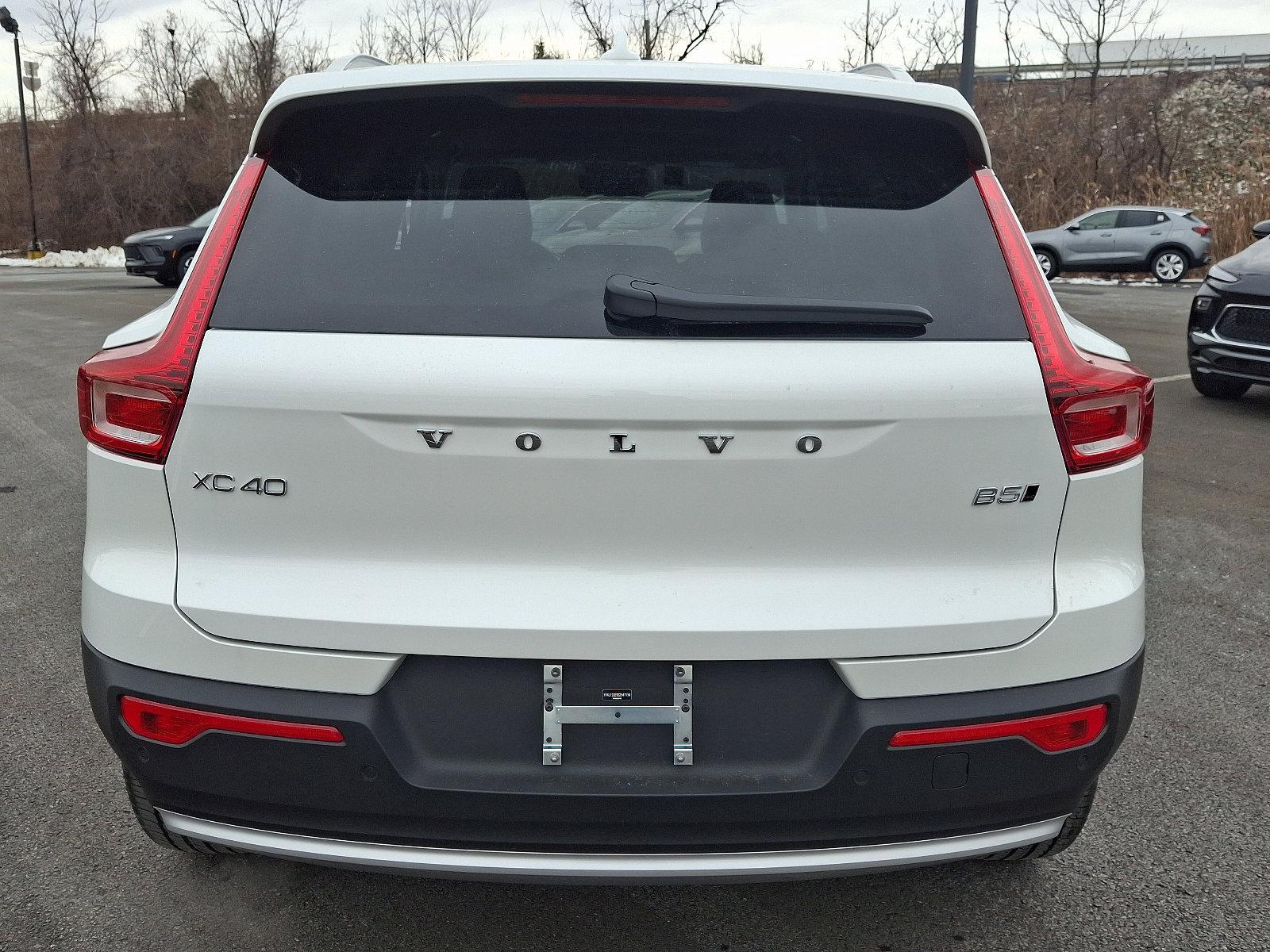 2025 Volvo XC40 Vehicle Photo in Trevose, PA 19053
