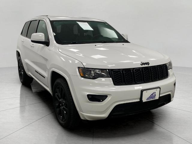 2017 Jeep Grand Cherokee Vehicle Photo in Appleton, WI 54913