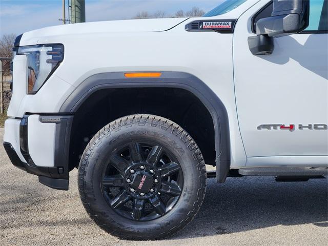 2025 GMC Sierra 2500 HD Vehicle Photo in GAINESVILLE, TX 76240-2013