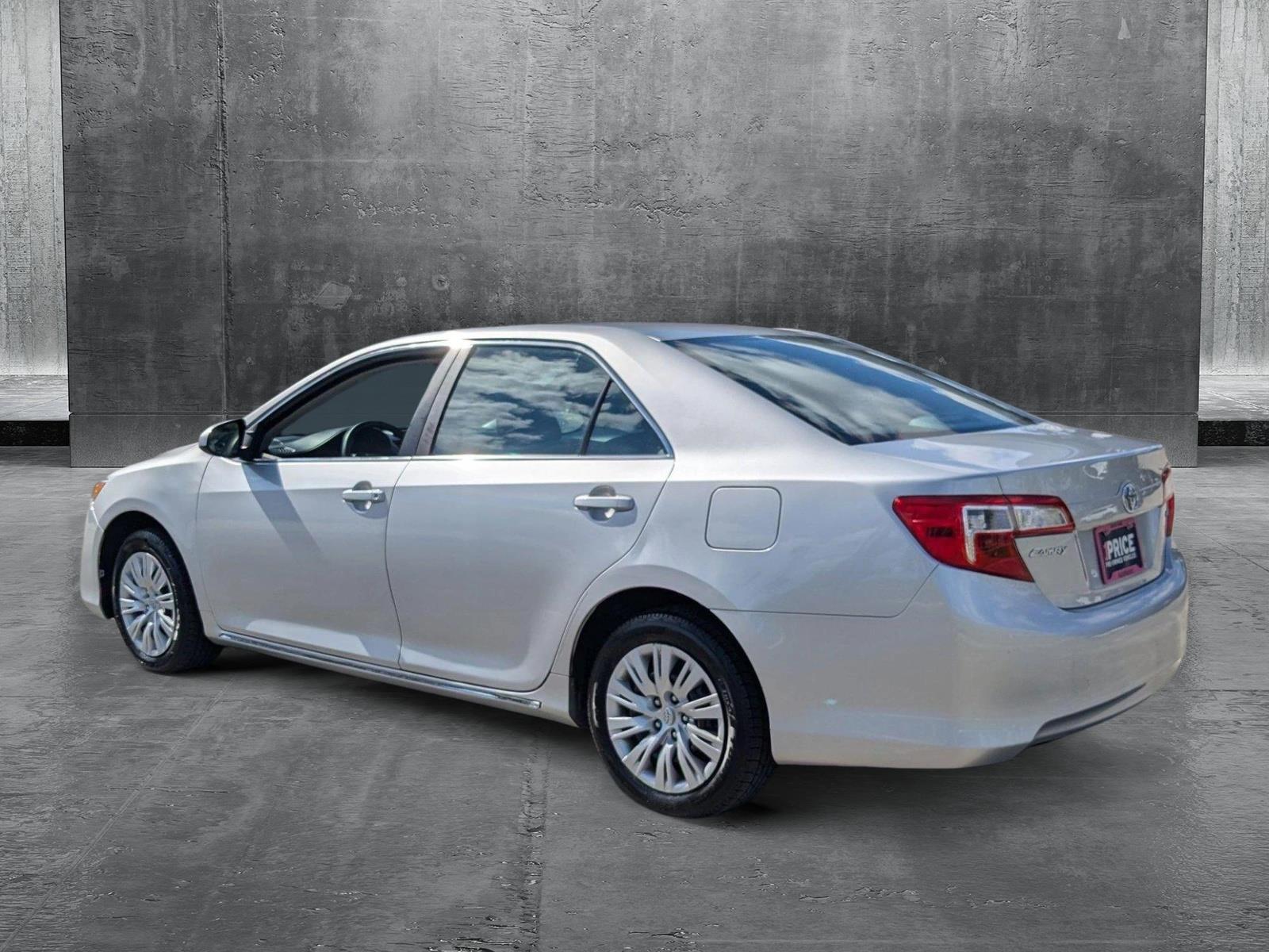 2013 Toyota Camry Vehicle Photo in PEMBROKE PINES, FL 33024-6534