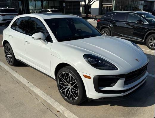 2024 Porsche Macan Vehicle Photo in FORT WORTH, TX 76132