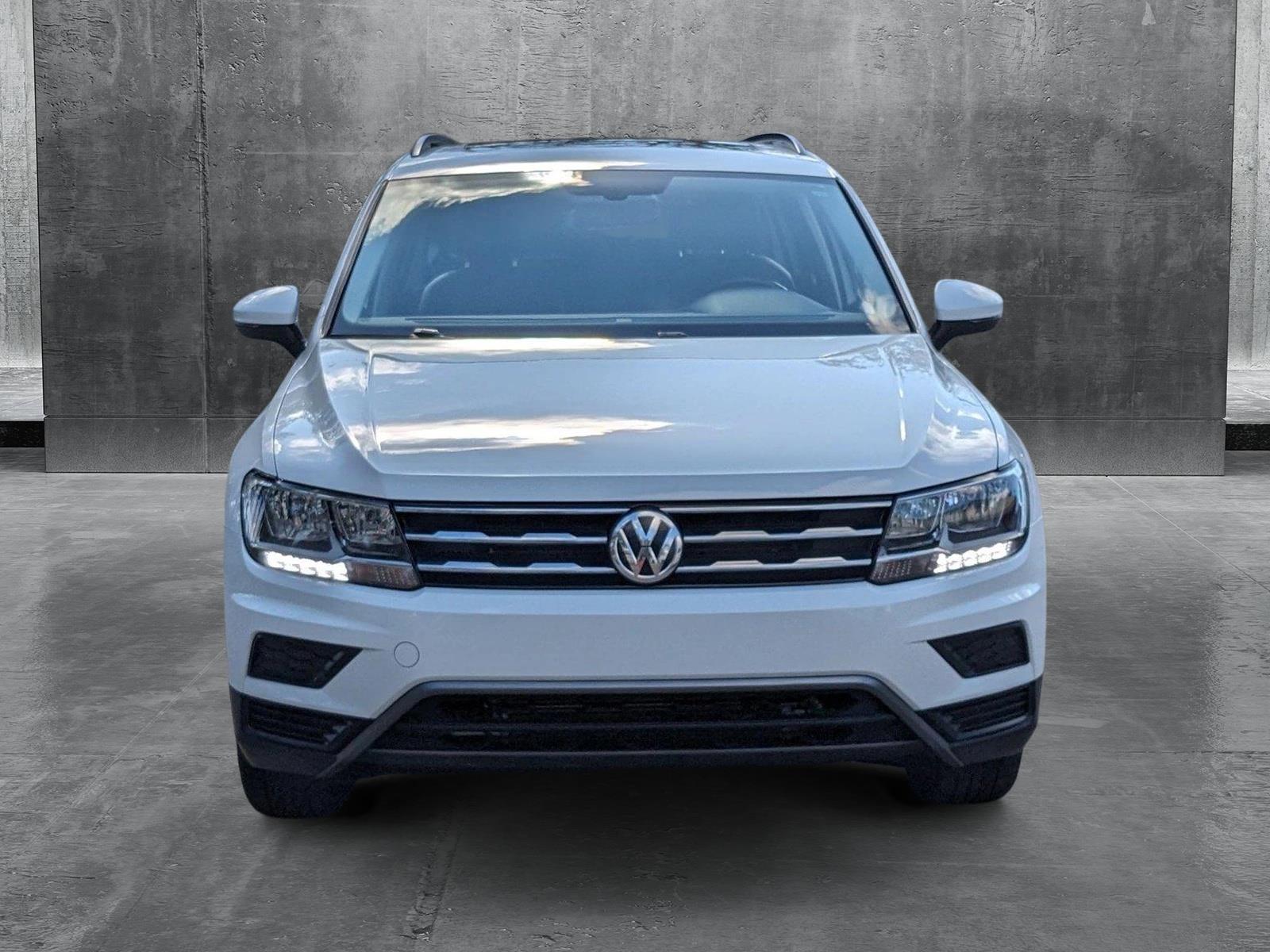 2018 Volkswagen Tiguan Vehicle Photo in Tampa, FL 33614