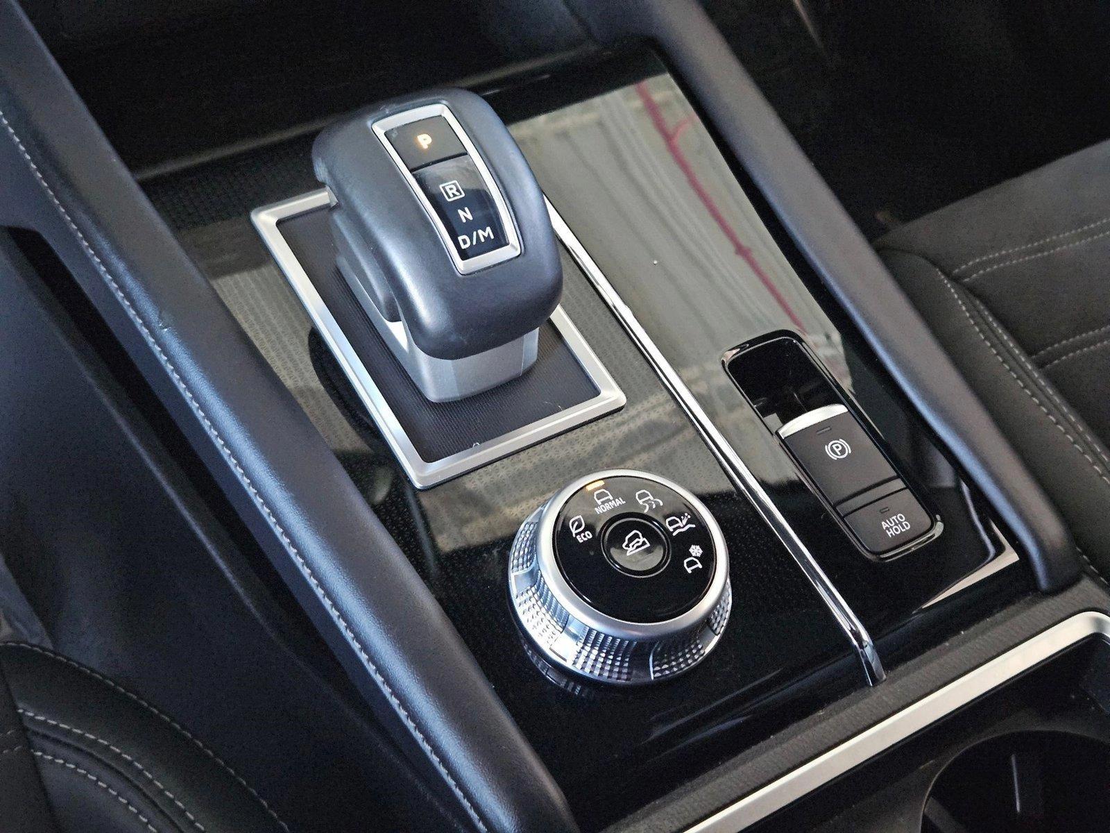2023 Mitsubishi Outlander Vehicle Photo in Henderson, NV 89014