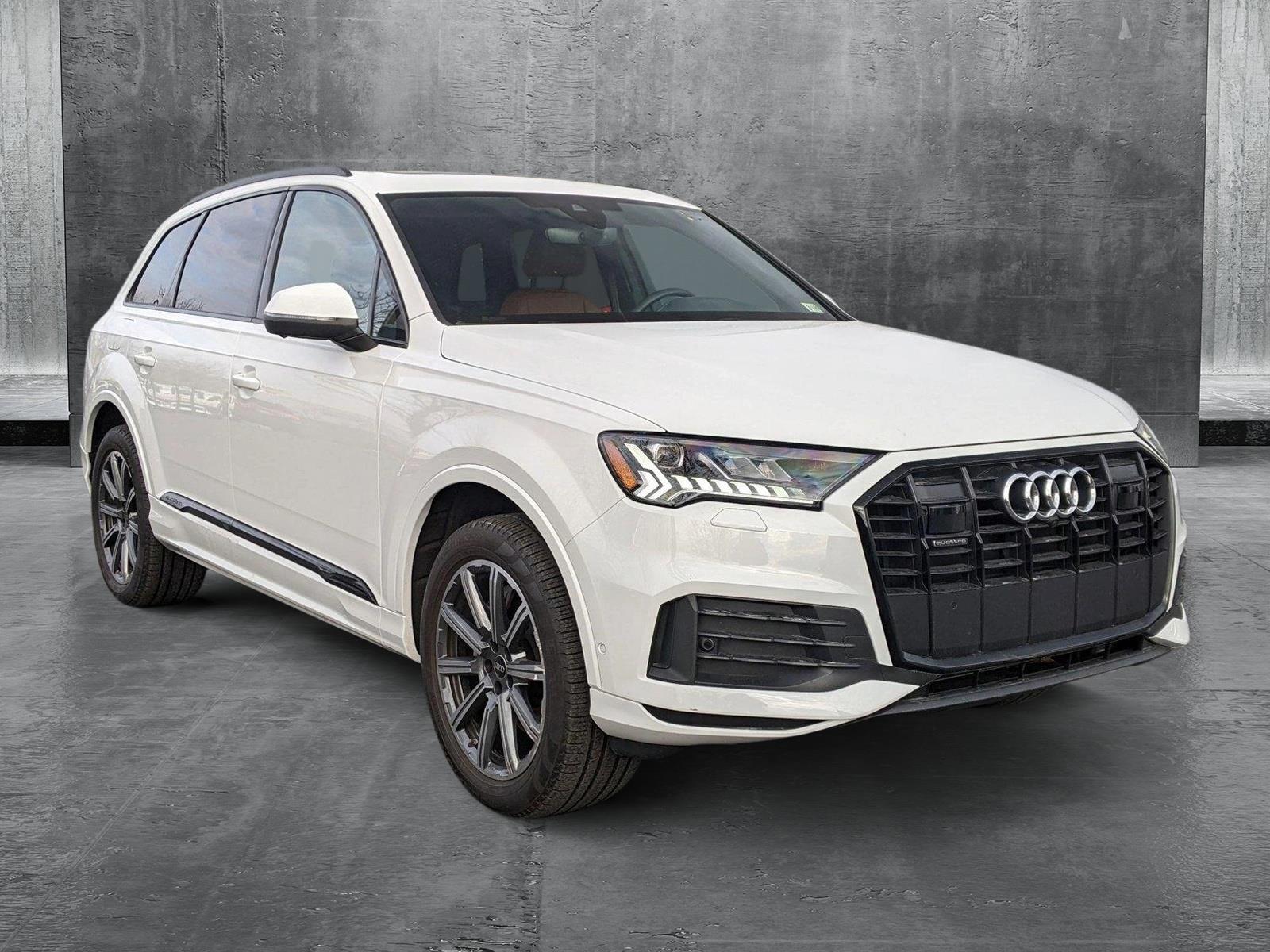 2023 Audi Q7 Vehicle Photo in Cockeysville, MD 21030