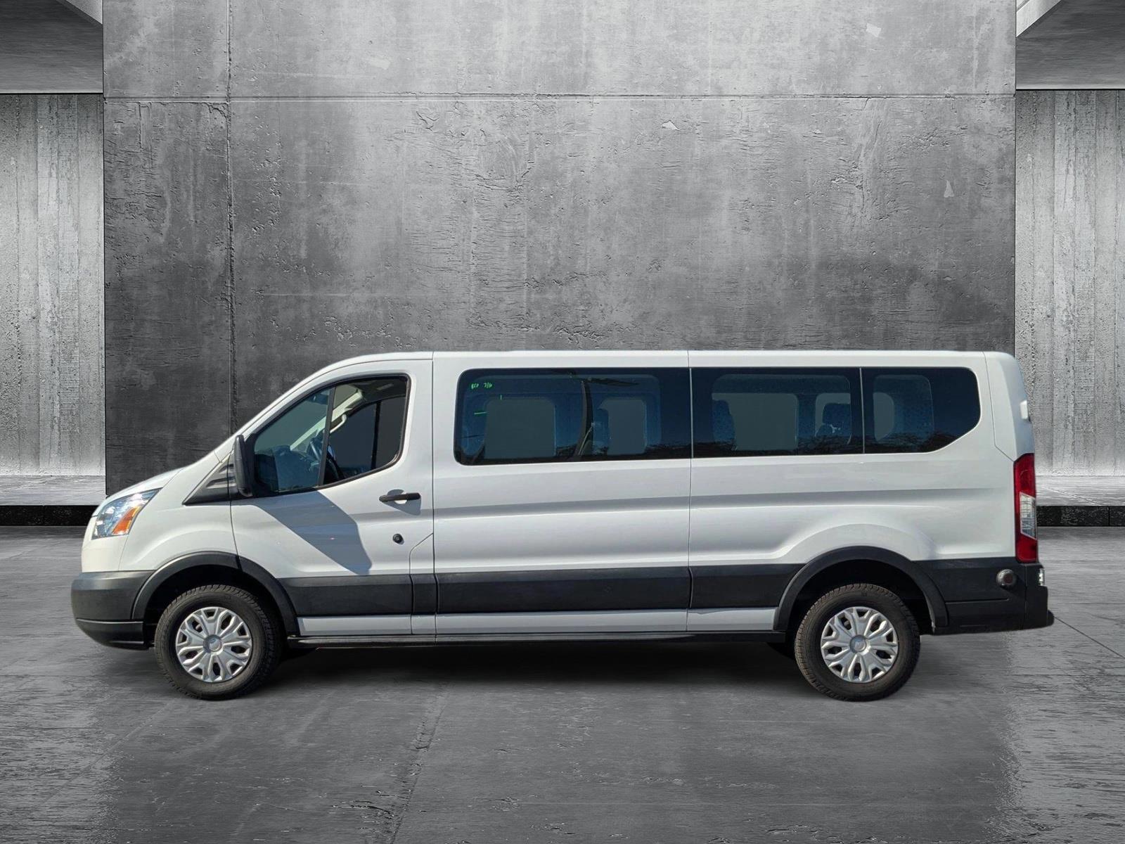 2019 Ford Transit Passenger Wagon Vehicle Photo in St. Petersburg, FL 33713