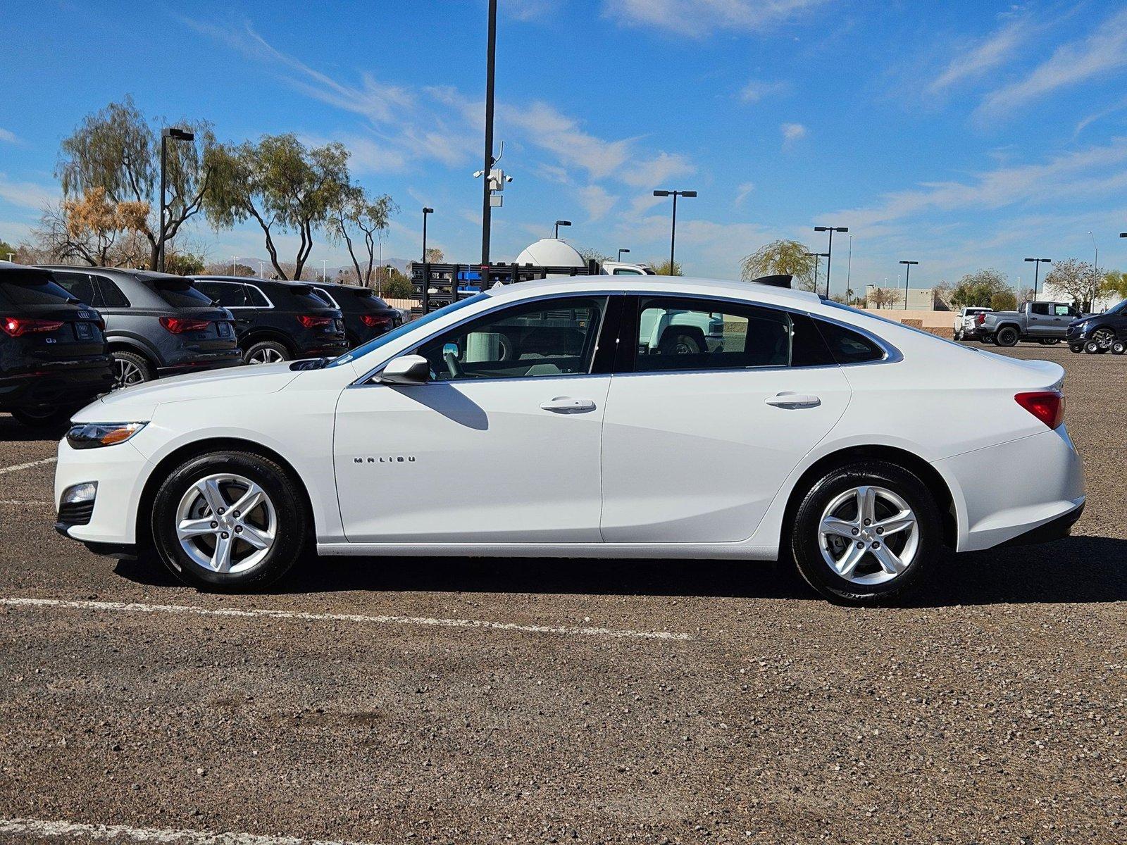 2025 Chevrolet Malibu Vehicle Photo in GILBERT, AZ 85297-0446