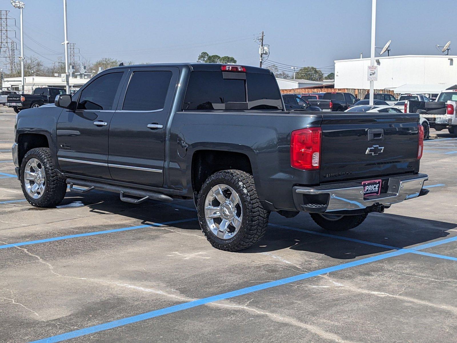 2017 Chevrolet Silverado 1500 Vehicle Photo in HOUSTON, TX 77034-5009