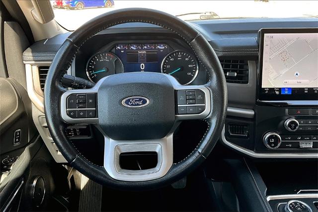 2022 Ford Expedition Vehicle Photo in Tulsa, OK 74145