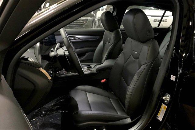 2025 Cadillac CT5 Vehicle Photo in KANSAS CITY, MO 64114-4545
