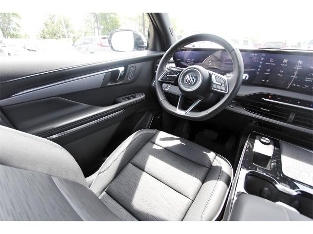 2025 Buick Enclave Vehicle Photo in ROSENBERG, TX 77471-5675