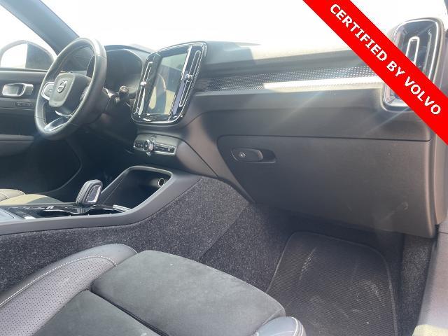 2021 Volvo XC40 Vehicle Photo in Grapevine, TX 76051