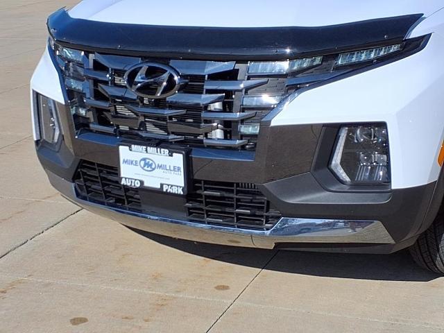 2024 Hyundai SANTA CRUZ Vehicle Photo in Peoria, IL 61615