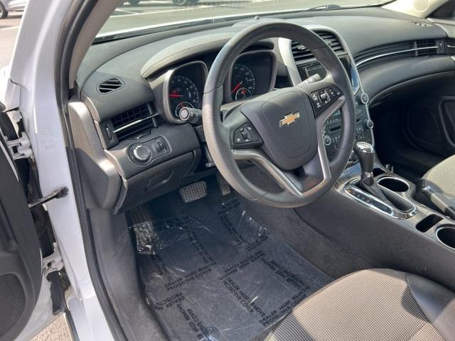 2015 Chevrolet Malibu Vehicle Photo in GREEN BAY, WI 54304-5303