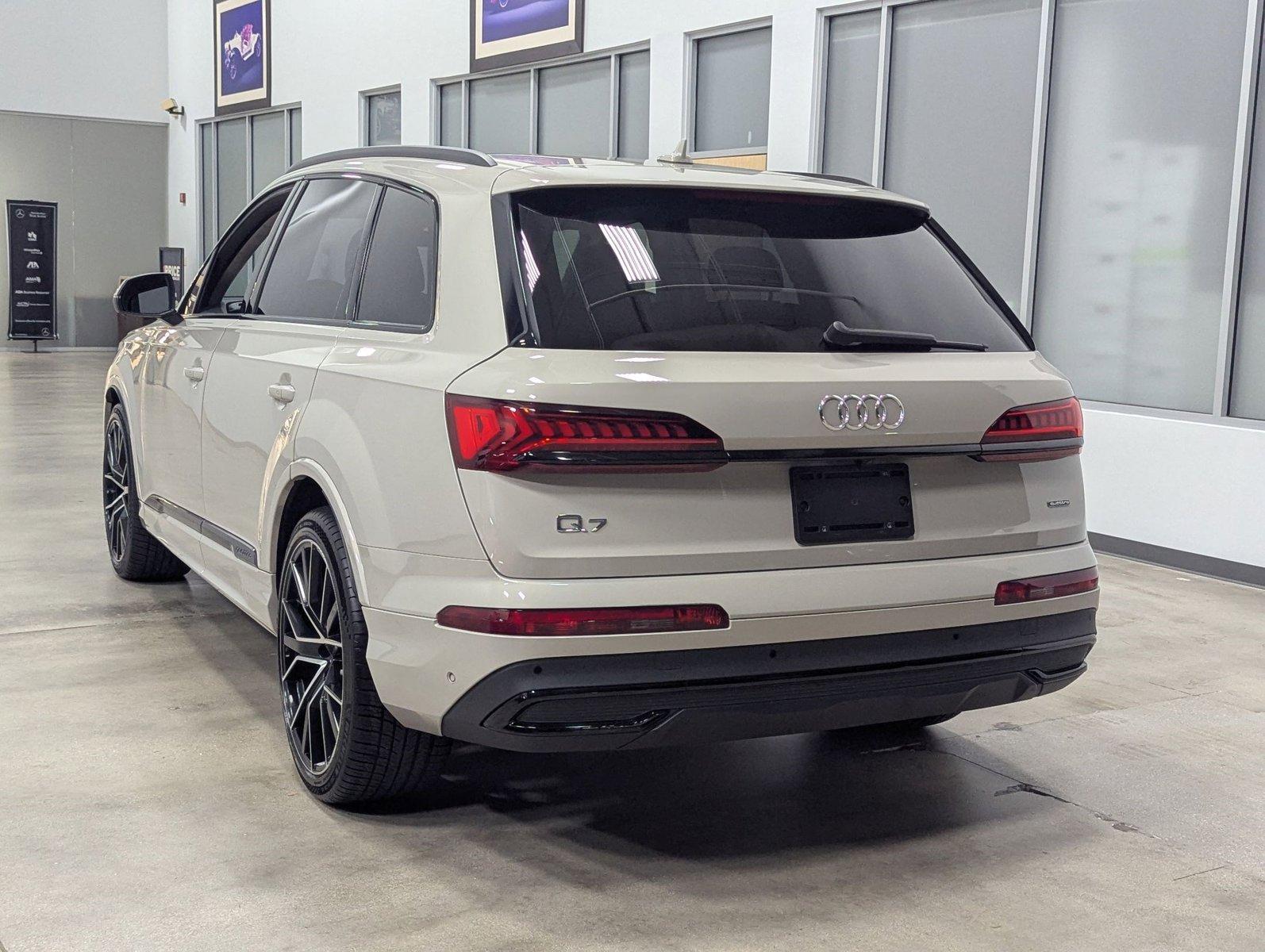 2022 Audi Q7 Vehicle Photo in Pompano Beach, FL 33064