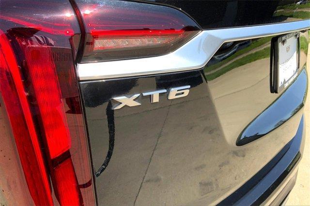 2024 Cadillac XT6 Vehicle Photo in KANSAS CITY, MO 64114-4545