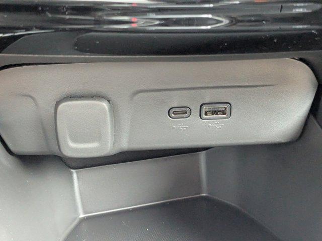 2025 Chevrolet Trax Vehicle Photo in BRUNSWICK, GA 31525-1881