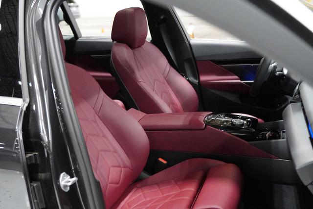 2024 BMW 530i Vehicle Photo in GRAPEVINE, TX 76051