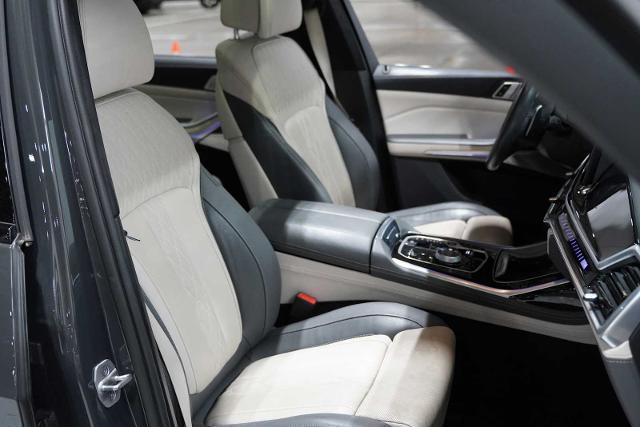 2024 BMW X7 M60i Vehicle Photo in GRAPEVINE, TX 76051