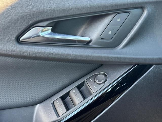 2026 Chevrolet Equinox Vehicle Photo in COLUMBIA, MO 65203-3903