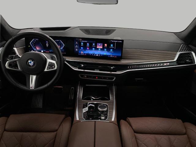 2025 BMW X7 xDrive40i Vehicle Photo in Appleton, WI 54913