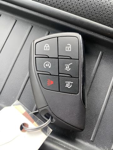 2023 GMC Yukon Vehicle Photo in MANITOWOC, WI 54220-5838