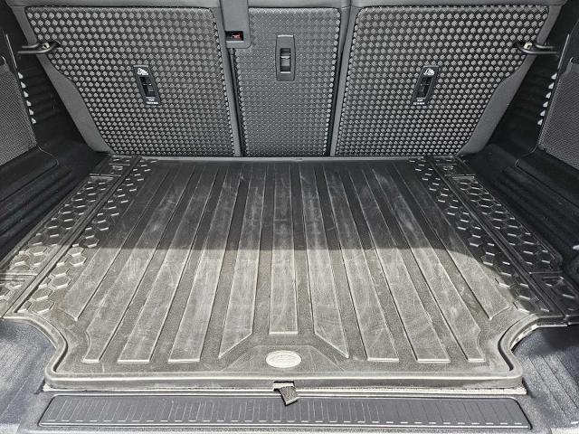 2025 Defender Vehicle Photo in AUSTIN, TX 78717
