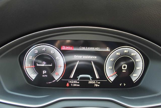 2024 Audi Q5 Vehicle Photo in HOUSTON, TX 77090