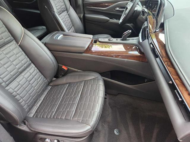 2022 Cadillac Escalade Vehicle Photo in Grapevine, TX 76051